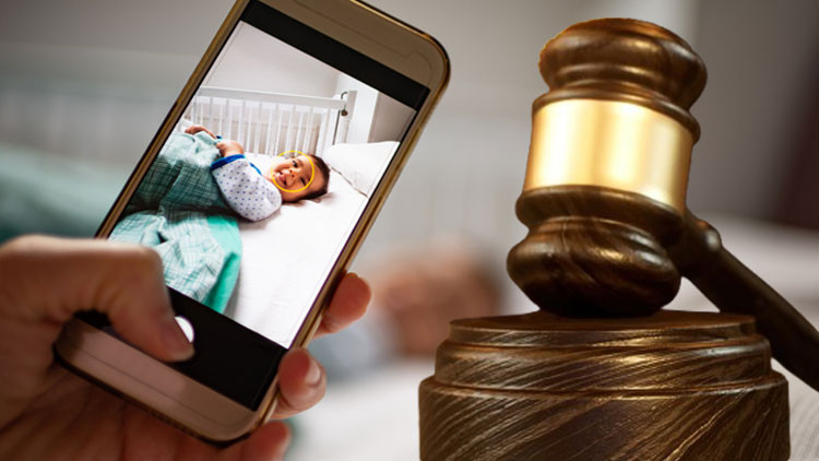 Anne babalar dikkat edin, &ccedil;ocuğunuzun velayeti elinizden alınabilir! Sosyal medyada &ccedil;ocukları paylaşmak masum mu yoksa hak ihlali mi?