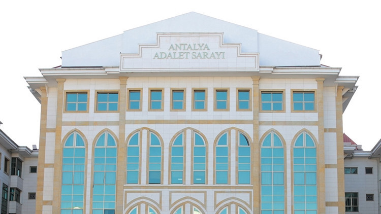 Antalya B&uuml;y&uuml;kşehir Belediyesi &Uuml;zerine Soruşturma: 20 Kişi G&ouml;zaltında