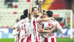 Antalyaspor'a Uğurlu Gelen Zafer