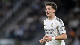 Arda G&uuml;ler'den Fenerbah&ccedil;e Paylaşımı!