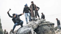 Aşiretlerden &Ouml;rg&uuml;te Darbe