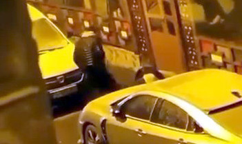 Avcılar'da Tartışma Kızıştı: Kadına Sokak Ortasında Şiddet Uygulandı