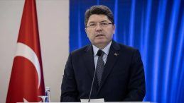 Avukatlara 5 Milyar TL'lik Ek Kredi