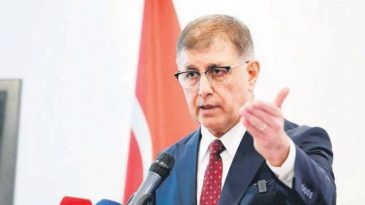 Baba Dava A&ccedil;tı, Oğlu İşsiz Kaldı
