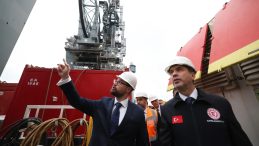 Bakan Bayraktar: Somali'de yapılacak sondajdan &uuml;mitvarız