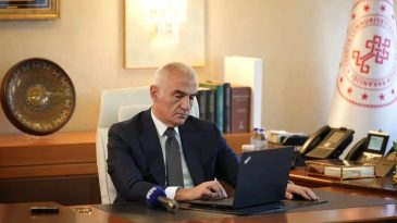 Bakan Ersoy Duyurdu: İstanbul'da Dizi ve Film &Ccedil;ekim Saatlerine Standart Getirildi