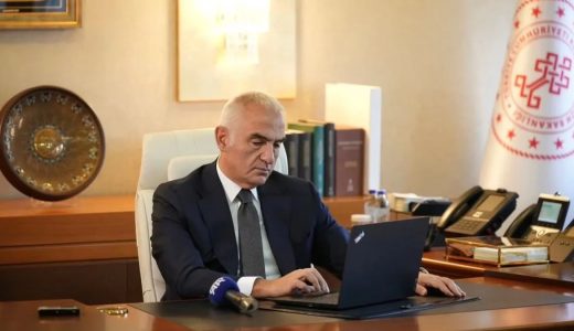 Bakan Ersoy Duyurdu: İstanbul'da Dizi ve Film &Ccedil;ekim Saatlerine Standart Getirildi