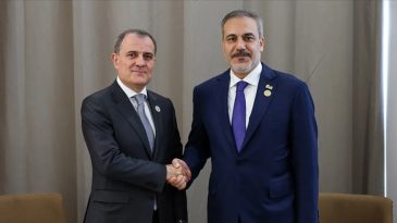 Bakan Fidan, Azerbaycanlı Mevkidaşı Bayramov ile Telefon G&ouml;r&uuml;şmesi Ger&ccedil;ekleştirdi