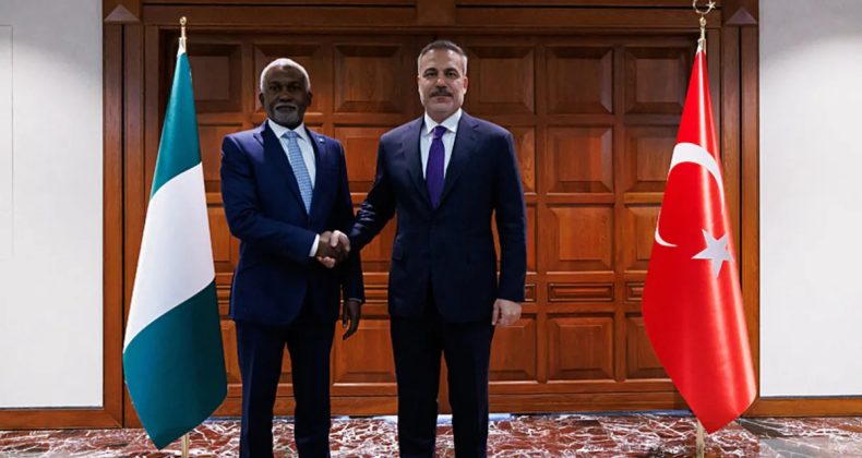 Bakan Fidan, Nijeryalı Mevkidaşı Tuggar ile Bir Araya Geldi