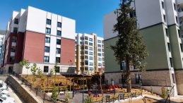 Bakan Kurum'dan Kahramanmaraş paylaşımı: 'Yeniden ayağa kalktık'