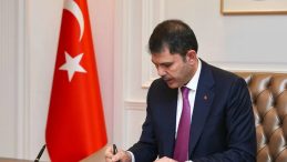 Bakan Kurum&rsquo;dan "Yarısı Bizden" Paylaşımı: Sağlam ve G&uuml;venli Yuvalar Hayal Değil