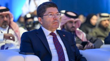 Bakan Tun&ccedil;, Katar&rsquo;da Hukuk Forumu&rsquo;na katıldı