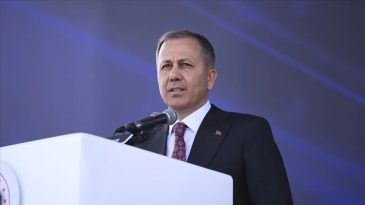 Bakan Yerlikaya: 14 ilde 608 adrese eş zamanlı operasyon yapıldı