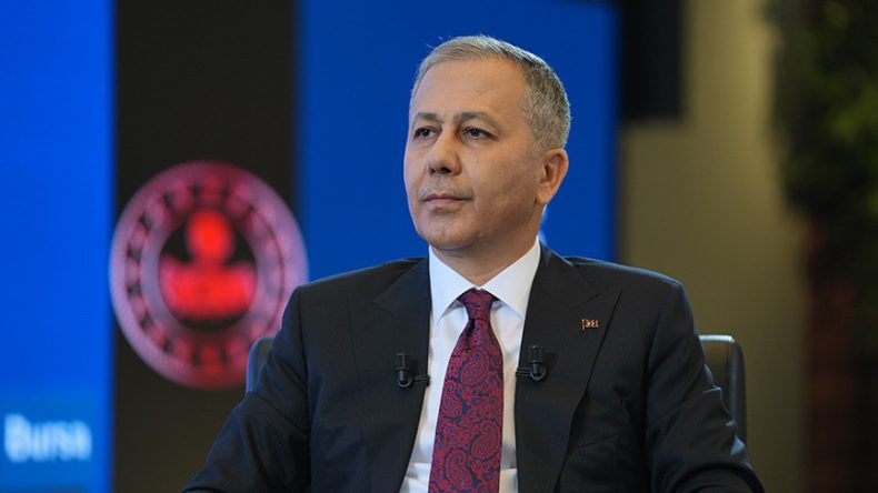 Bakan Yerlikaya Duyurdu: Sancaktepe'deki Operasyonda 3 Milyona Yakın Uyuşturucu Hap Ele Ge&ccedil;irildi