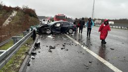 Balıkesir'de Zincirleme Kaza: 1 &Ouml;l&uuml;, 10 Yaralı