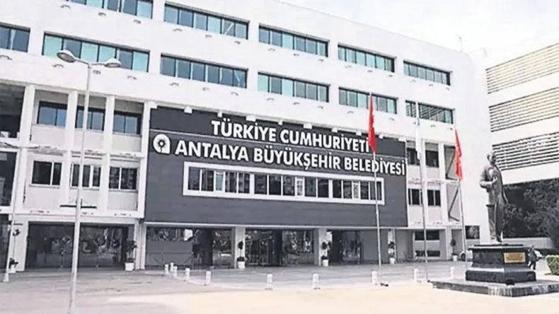 Başarır&rsquo;a Hediye Daire, Oğul B&ouml;cek&rsquo;e Y&uuml;zde 10 Pay!