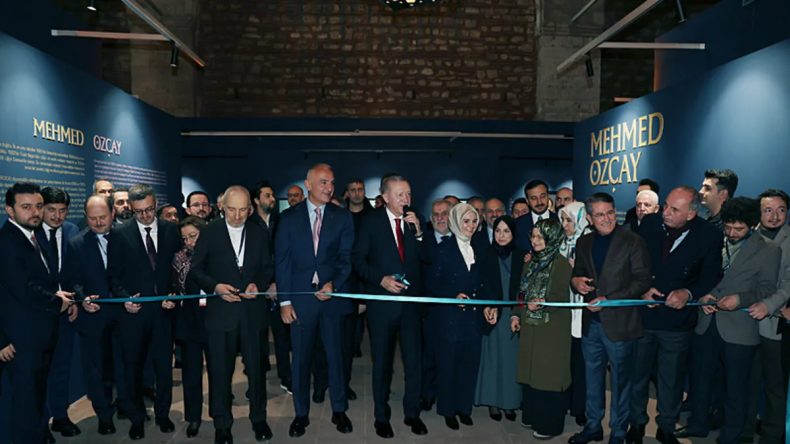 Başkan Erdoğan, Hane İslam Eserleri Sergisi A&ccedil;ılış Programı'na katıldı