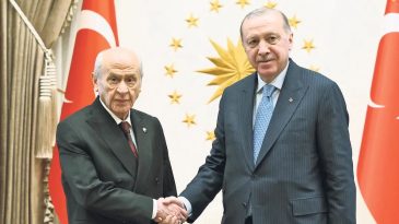 Başkan Erdoğan, K&uuml;lliye'de Bah&ccedil;eli'yi Ağırladı