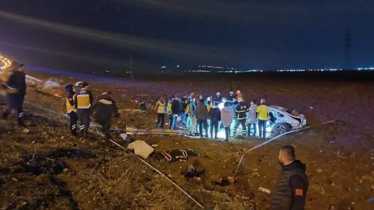 Batman&rsquo;da Feci Kaza: 3 Kişi Hayatını Kaybetti, 3 Kişi Yaralandı