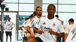 Beşiktaş Salonda &Ccedil;alıştı!