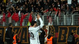 Beşiktaş Taraftarından Y&ouml;netim İstifası İstemi