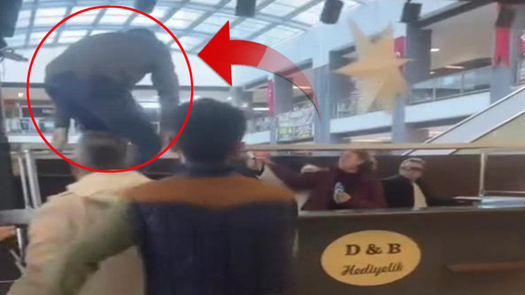 Beylikd&uuml;z&uuml;'nde Alışveriş Merkezinde 'Yer Kiralama' Tartışması