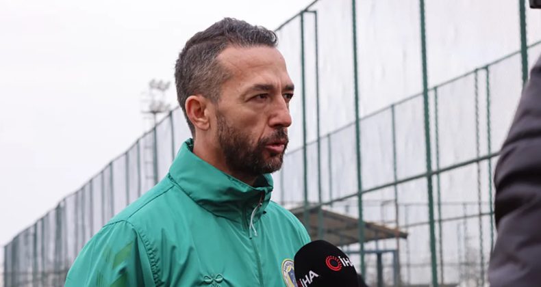 Bilal Kısa'dan Fenerbah&ccedil;e ve Galatasaray itirafı: "&Ouml;nde g&ouml;r&uuml;yorum"