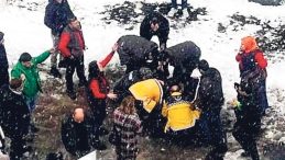 Bing&ouml;l&rsquo;de &Ccedil;atıdan D&uuml;şen Kar Can Aldı