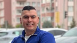 Bor&ccedil;lu Arkadaşına Yardım Etmek İstemişti: Alacaklıların Hedefi Oldu