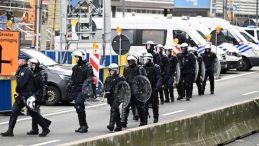 Br&uuml;ksel&rsquo;de Polis YPG/SDG Destek&ccedil;ilerine Sert M&uuml;dahale Ger&ccedil;ekleştirdi