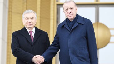 Bu Y&uuml;zyıla T&uuml;rk D&uuml;nyasının M&uuml;hr&uuml;n&uuml; Vuracağız