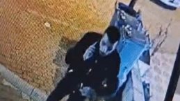 Bursa'da Akılalmaz Hırsızlık Olayı: Polis Kılığına Girip 3 Milyonluk Vurgun Yaptılar!