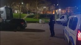 Bursa'da Bı&ccedil;aklı Kavga: İki Kardeşin Bı&ccedil;akladığı Gen&ccedil;ler Hayat M&uuml;cadelesi Veriyor