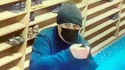 Camideki Ayakkabı Hırsızlığı Kameralara Yansıdı!