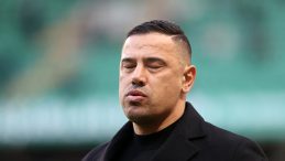 &Ccedil;ağdaş Atan: Bazı hakemlerden hala kurtulamadık!