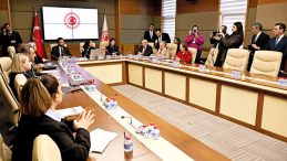 &Ccedil;ocukları Su&ccedil;a İten 'Aile ve Yoksulluk Etkisi'