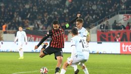 &Ccedil;orum FK, Adana Demirspor&rsquo;u 4-1 Mağlup Etti!