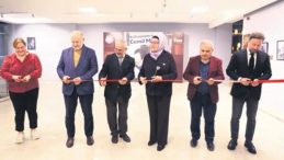 Cemil Meri&ccedil; Sergisi Ziyaret&ccedil;ileriyle Buluştu