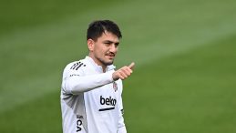 Cengiz &Uuml;nder Gol Sayısını Beş Y&uuml;ze &Ccedil;ıkardı