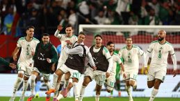 Cezayir, Afrika Uluslar Kupası&rsquo;nda &Ccedil;eyrek Finale Y&uuml;kseldi!