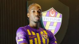 Charles-Andr&eacute; Raux-Yao, Ey&uuml;pspor&rsquo;un Yeni Yıldızı!