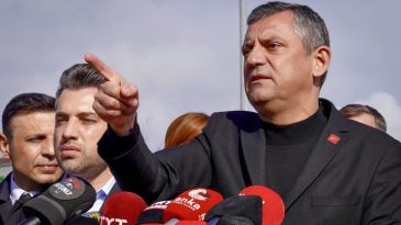 CHP Genel Başkanı &Ouml;zel, 'Aziz İhsan Aktaş Su&ccedil; &Ouml;rg&uuml;t&uuml;' Davasında A&ccedil;ıklamalarda Bulundu