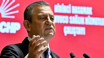 CHP Genel Başkanı &Ouml;zel, gazetecilerin sorularını yanıtladı