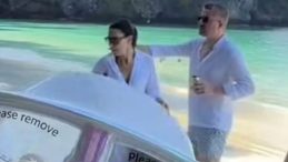 CHP'li Başkanın Phuket Tatili Tartışma Yarattı! Sanat&ccedil;ı Sevcan Orhan'dan Kışkırtıcı A&ccedil;ıklamalar