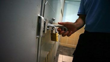 COVID'den 37 Bin Mahkum Tahliye Edildi