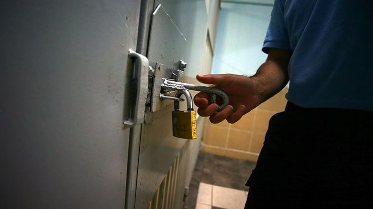 COVID'den 37 Bin Mahkum Tahliye Edildi