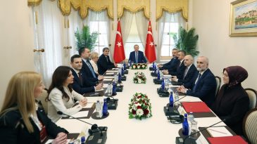 Cumhurbaşkanı Erdoğan, Balkan Barış Platformu &Uuml;yelerini Kabul Etti