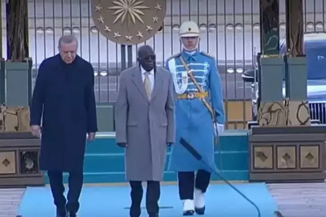 Cumhurbaşkanı Erdoğan, Nijeryalı Mevkidaşı Tinubu'yu Resmi Törenle Ağırladı
