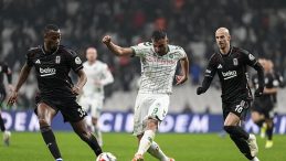 Deniz T&uuml;r&uuml;&ccedil;&rsquo;ten hakem tepkisi! &lsquo;Utan&ccedil; verici&rsquo;