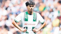 Dikkat FIFA Kuralları!